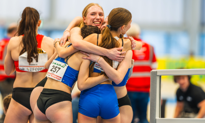 Gold, Rekord und Medaillen bei den Hallenmeisterschaften